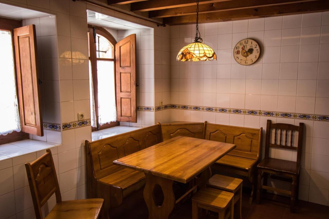 Pensjonat La Casa Del Abuelo Hoyos del Espino Zewnętrze zdjęcie