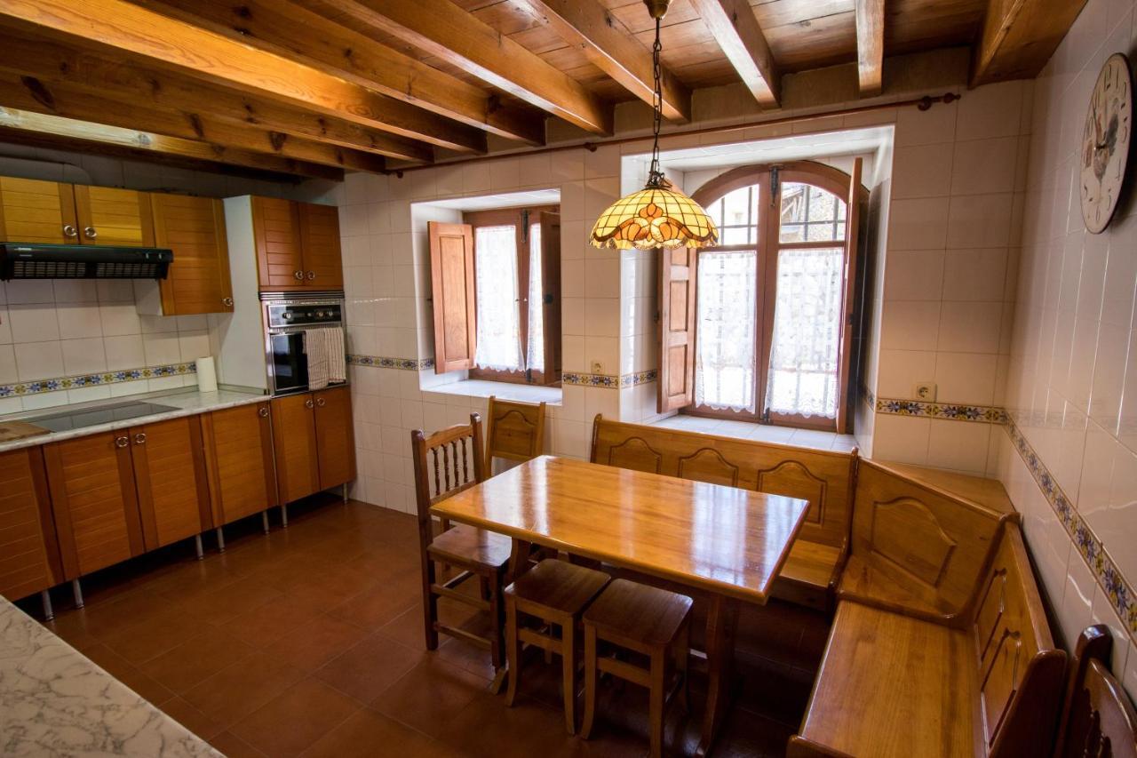 Pensjonat La Casa Del Abuelo Hoyos del Espino Zewnętrze zdjęcie