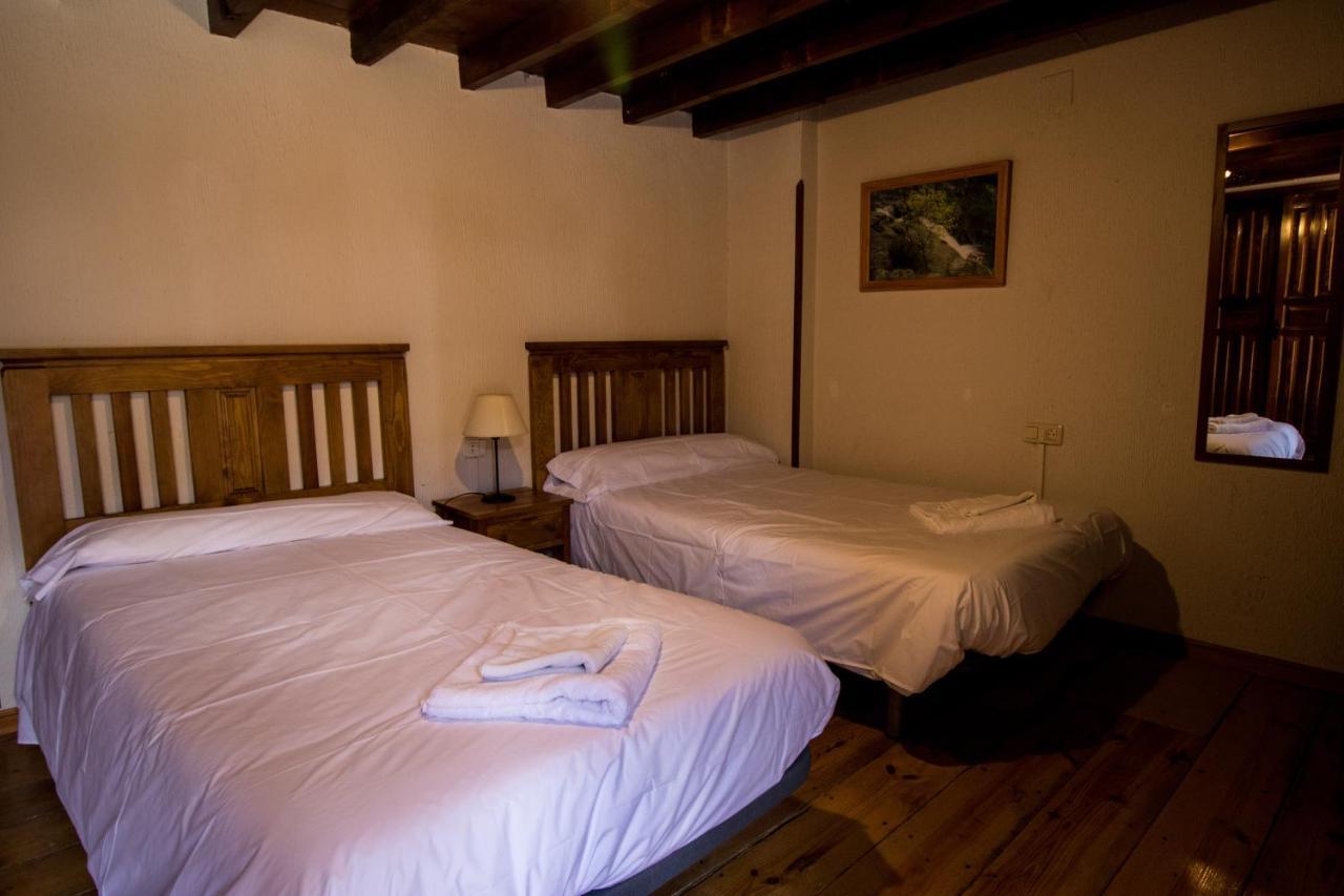 Pensjonat La Casa Del Abuelo Hoyos del Espino Zewnętrze zdjęcie